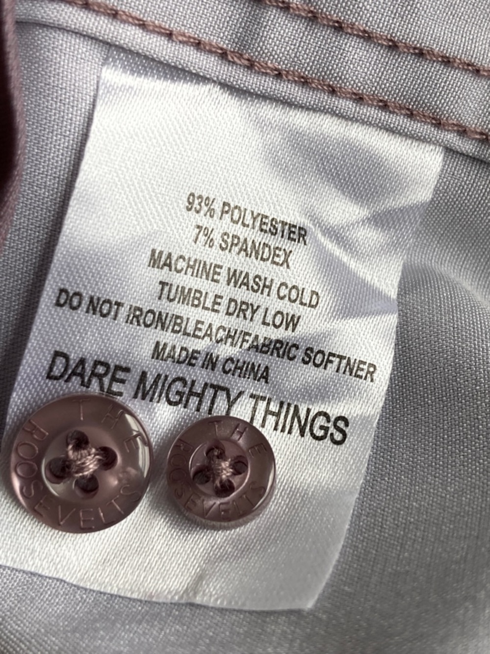 RSVLTS Indiana Jones Boulders, Snakes, and Idols Kunuflex Button Up Shirt sz L - Picture 10 of 10
